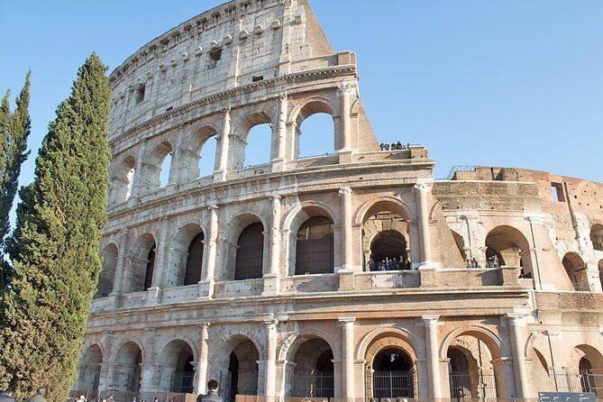 Kid-Friendly Colosseum & Roman Forum Tour with local guide - Meet Donato: How the Guide Keeps Kids Busy